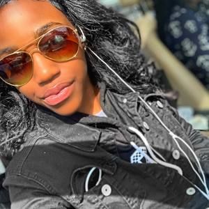 Meet your Posher, Liseli